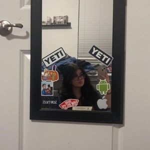 Meet your Posher, Ava